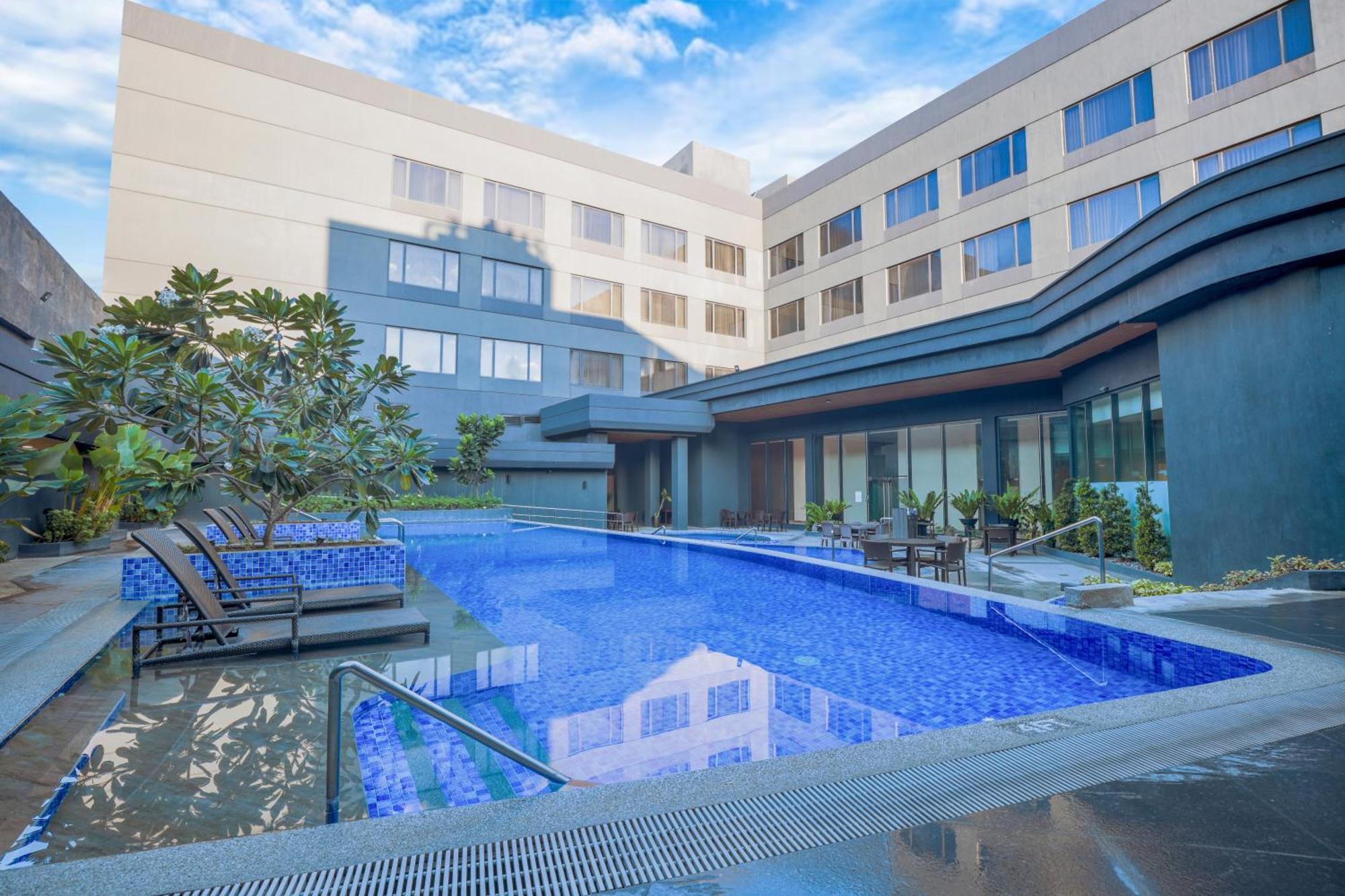 Grand Summit Hotel General Santos General Santos City Exterior foto
